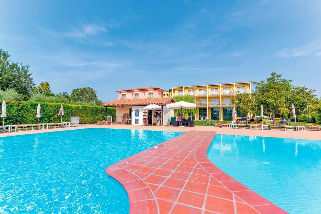 Bella Lazise